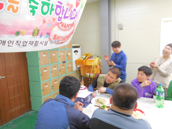 DSCN0325.JPG